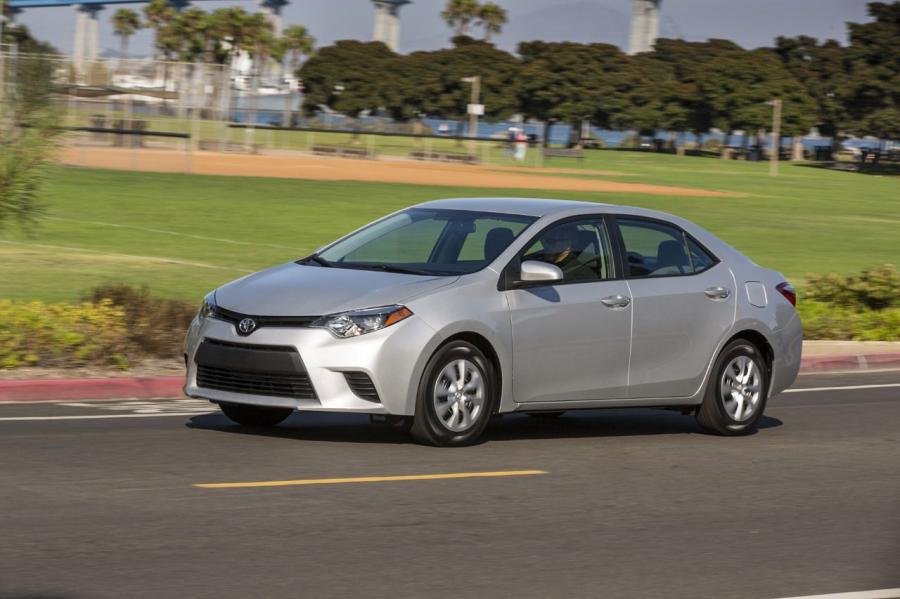  Toyota Corolla 2014 года  (фото 169 из 212)